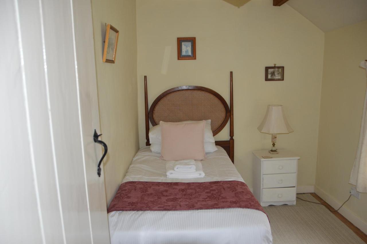 Middlehead Cottages 皮克林 外观 照片