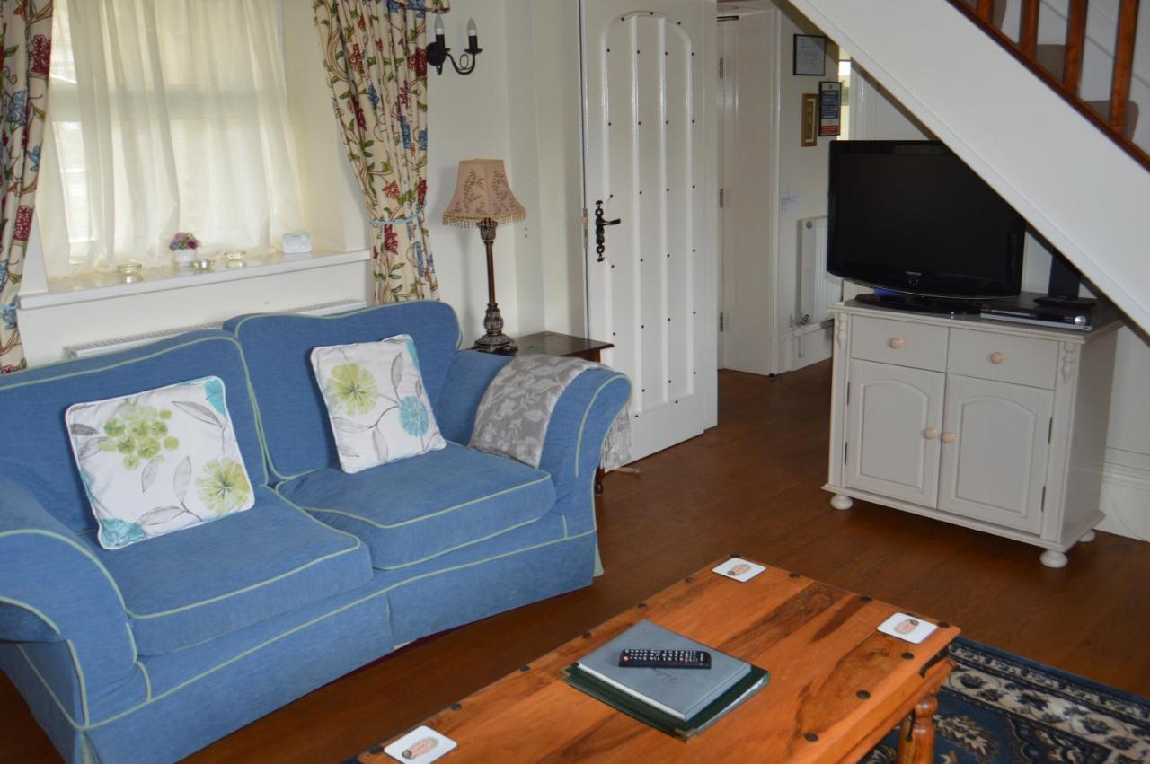 Middlehead Cottages 皮克林 外观 照片